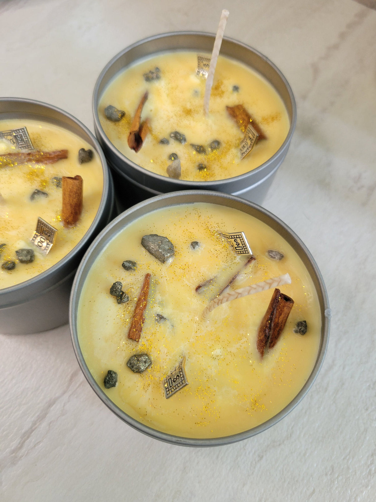 Prosperity Candle: Cinnamon Apple Scented Soy Candle with Pyrite