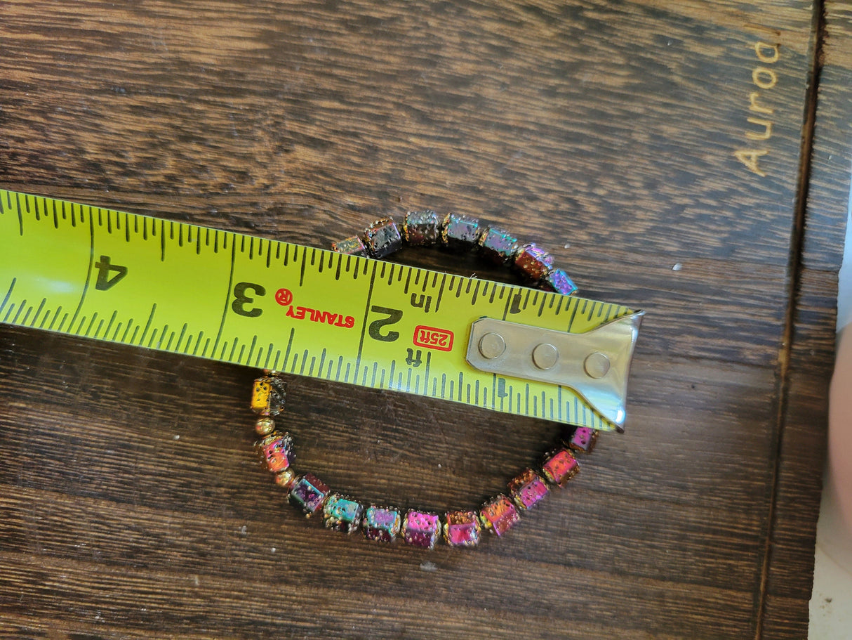 Lava Rock Hexagon Bead Bracelet: Bee Charm Oil Diffuser