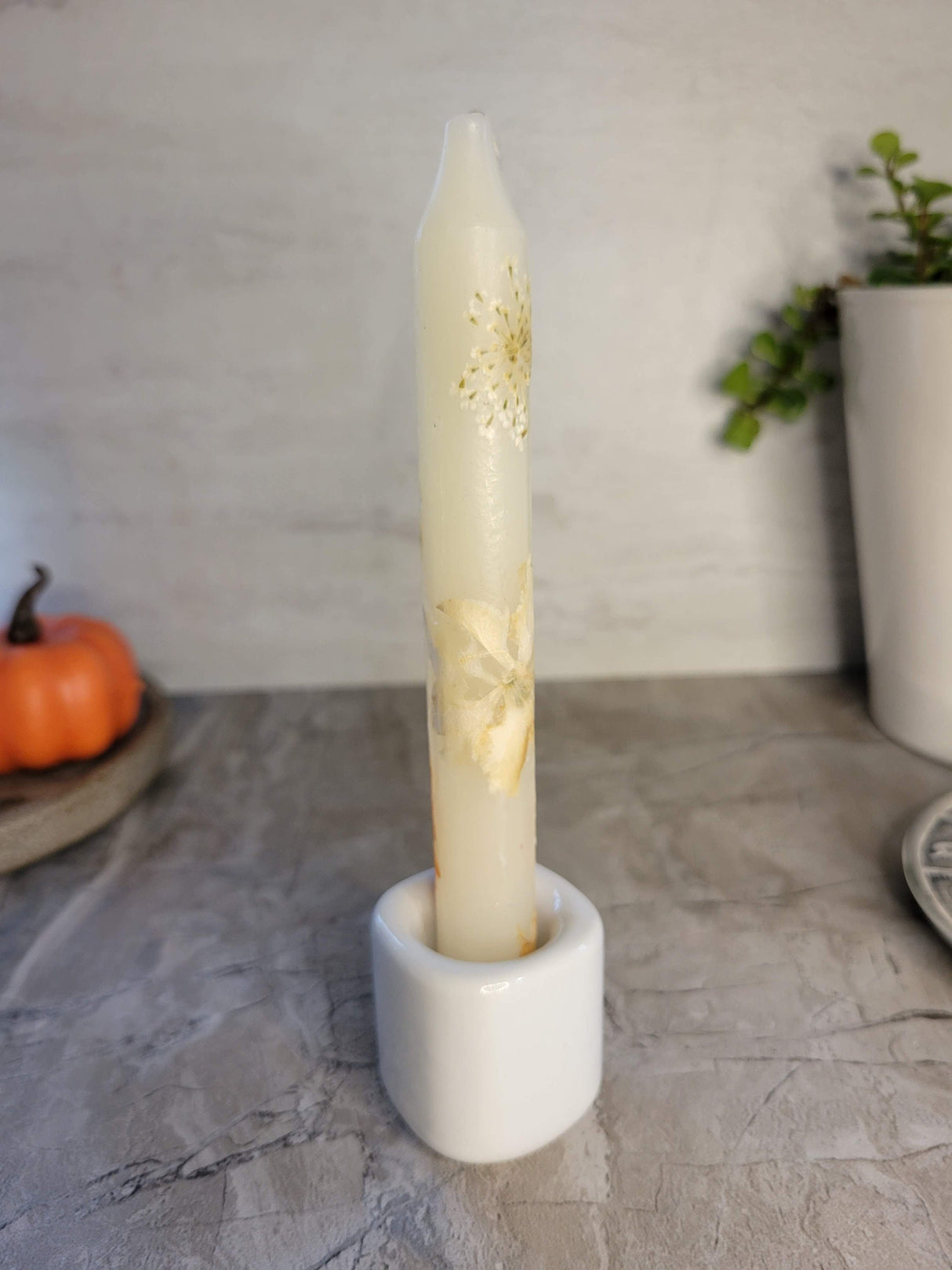 Handmade Ceramic Taper Candle Holder: Elegant Home Decor