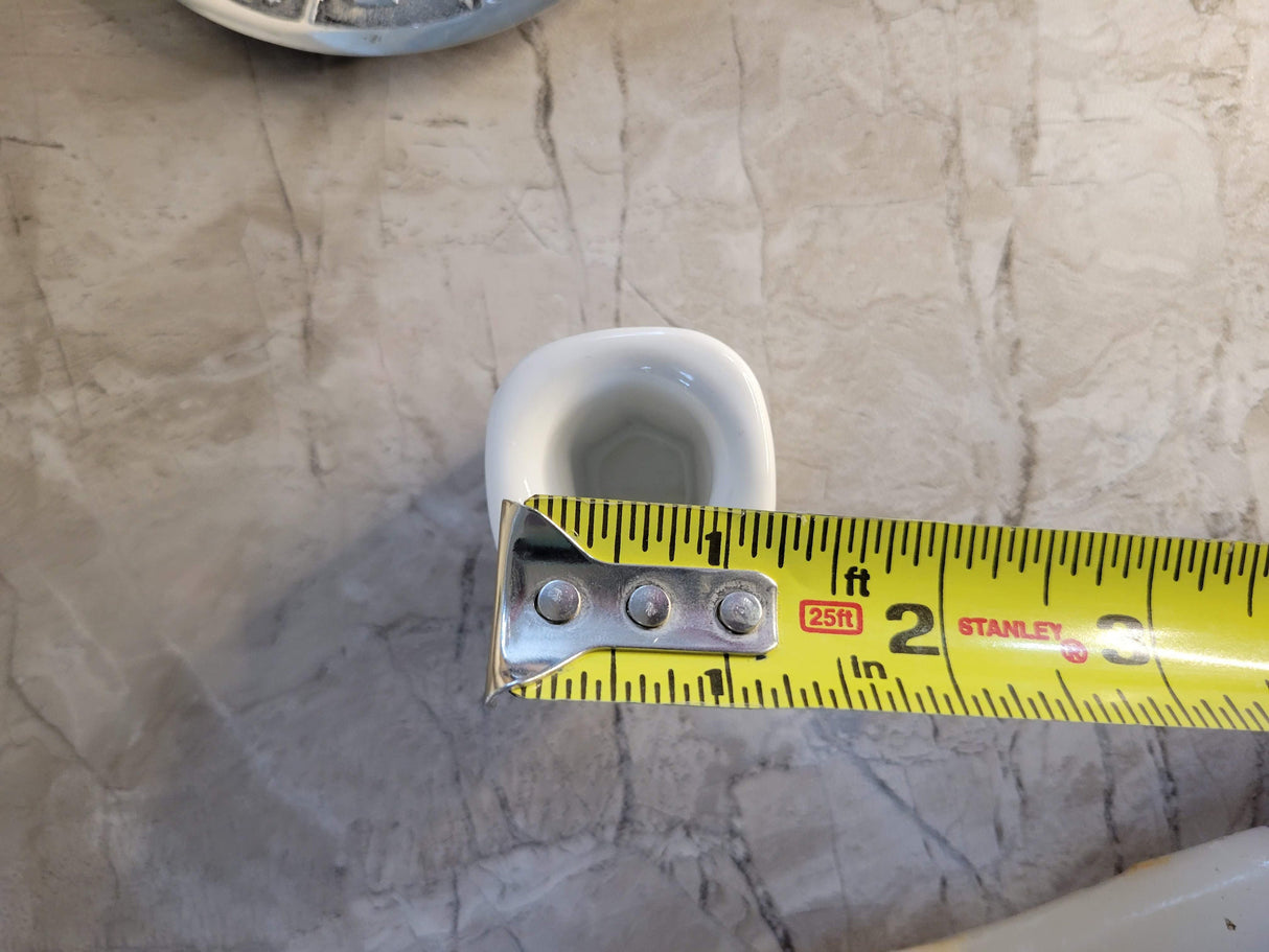 Handmade Ceramic Taper Candle Holder: Elegant Home Decor