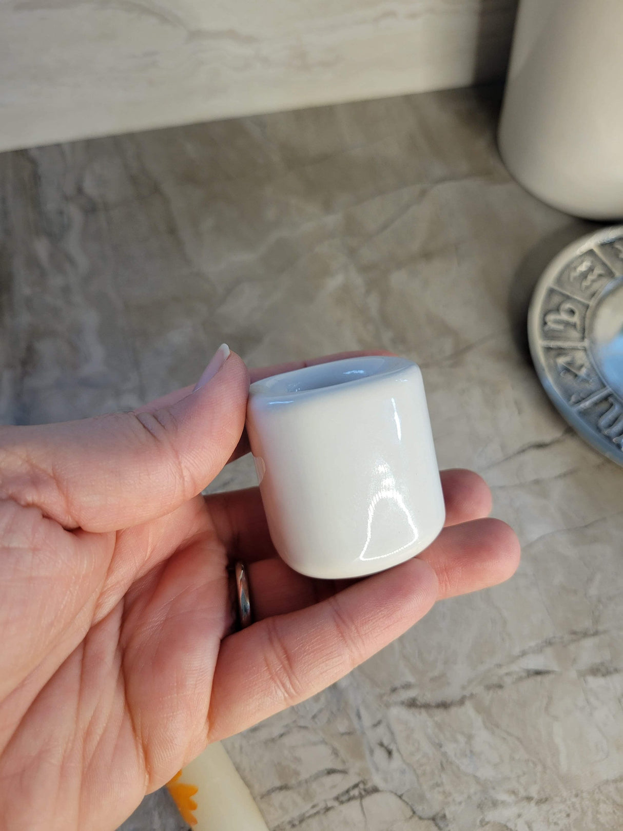 Handmade Ceramic Taper Candle Holder: Elegant Home Decor