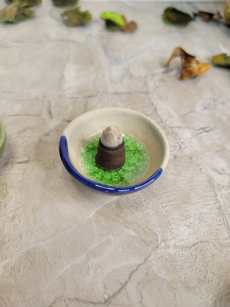 Small handmade ceramic incense burner bowls, incense cones holder, Cute Incense cone holder