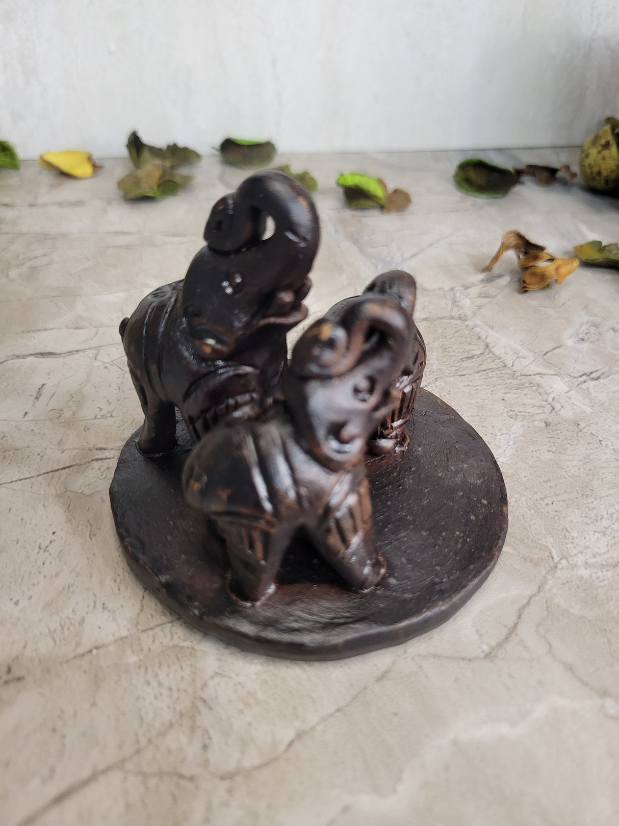 Handcrafted Ceramic Elephant Incense Holder: Triple Elephant Design