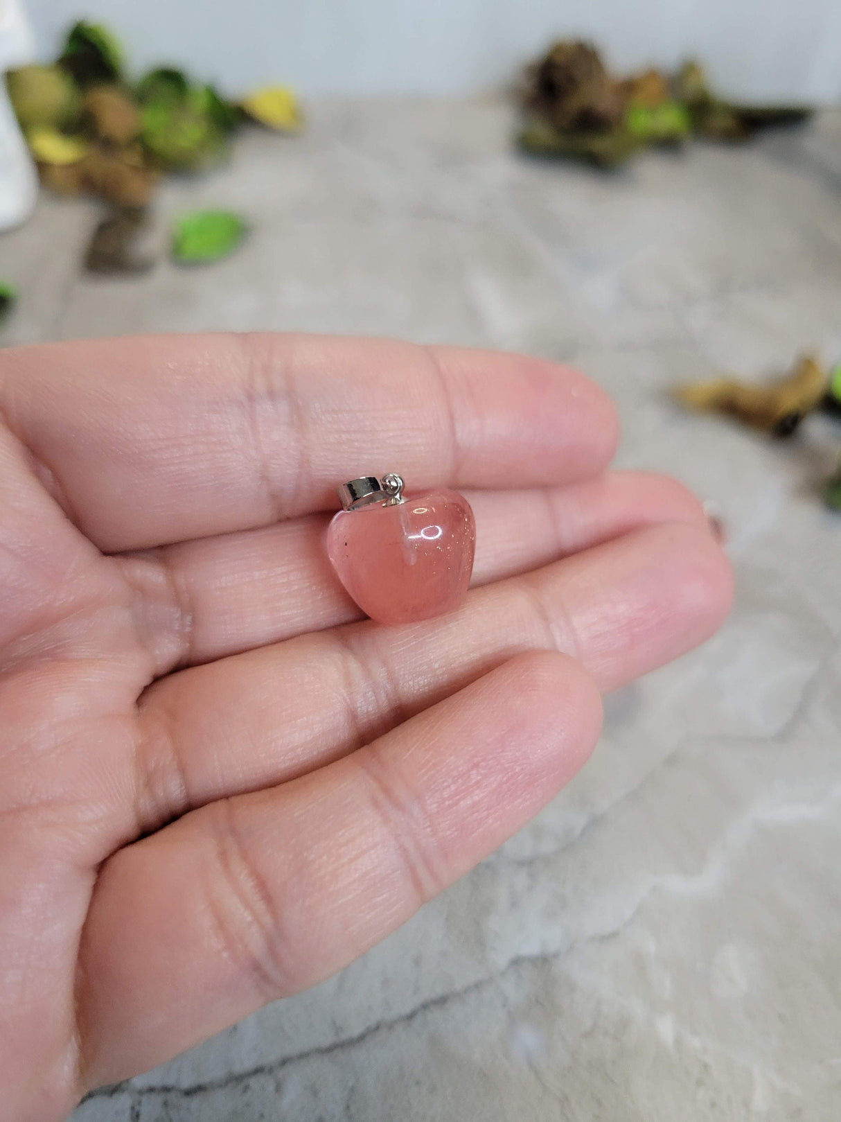 Cherry Quartz Glass Apple Pendant: 14mm Crystal Charm