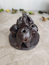Handcrafted Ceramic Elephant Incense Holder: Triple Elephant Design
