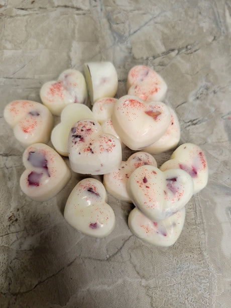 Roses Hearts Wax Melts with Flowers Handmade Melts