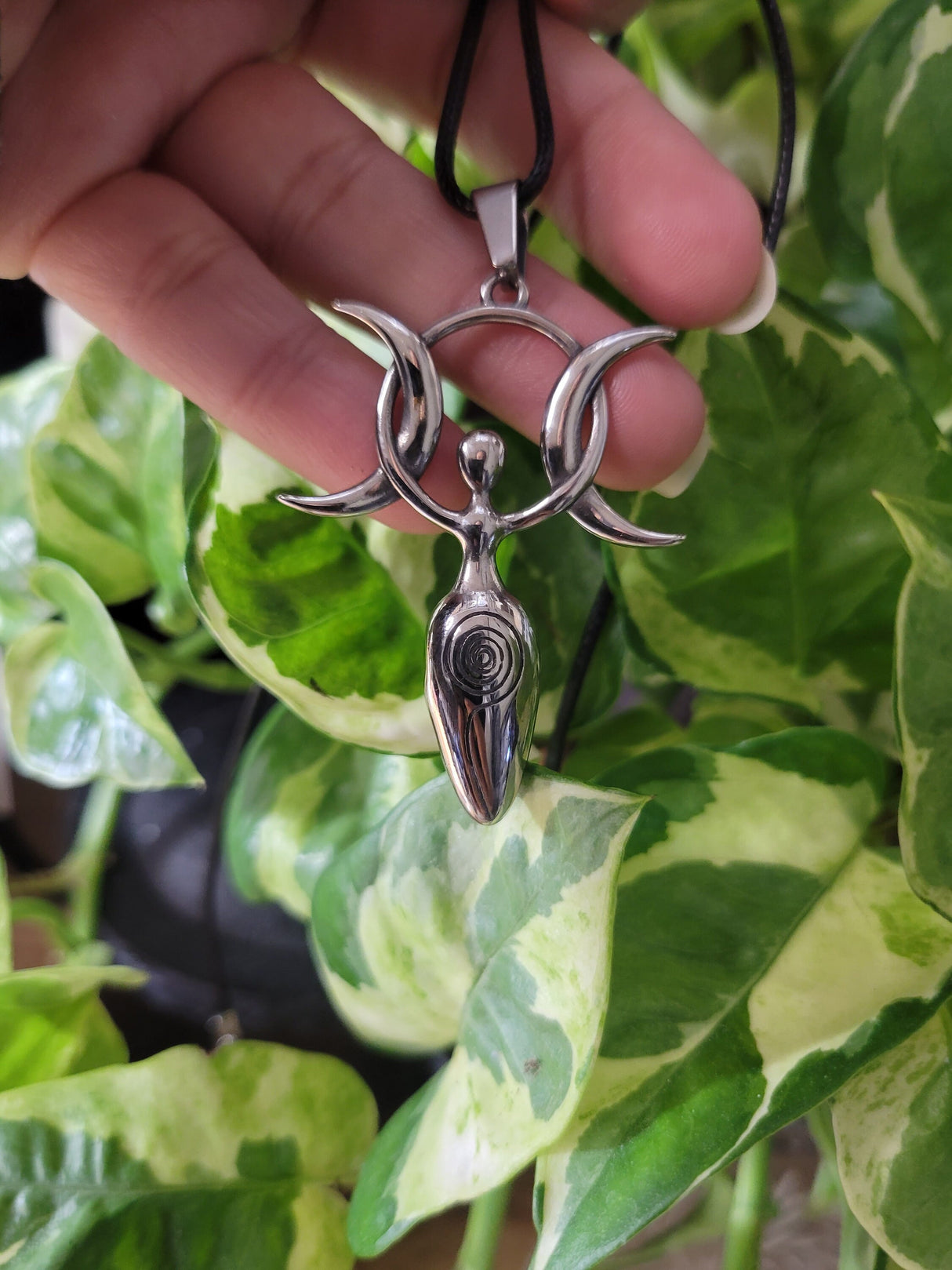 Triple Moon Goddess Pendant Necklace: Statement Spiritual Jewelry