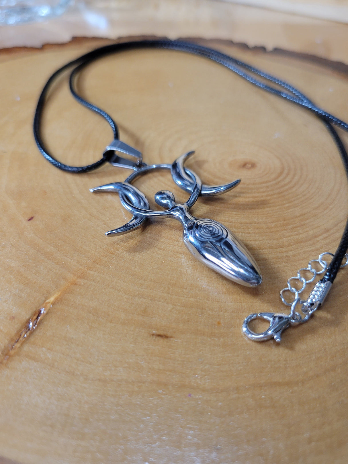 Triple Moon Goddess Pendant Necklace: Statement Spiritual Jewelry