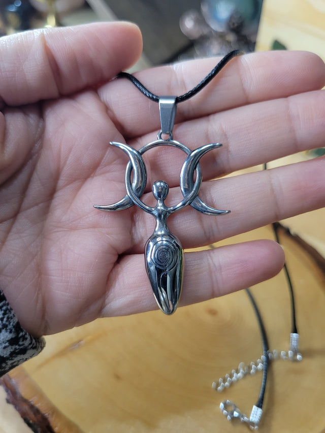 Triple Moon Goddess Pendant Necklace: Statement Spiritual Jewelry