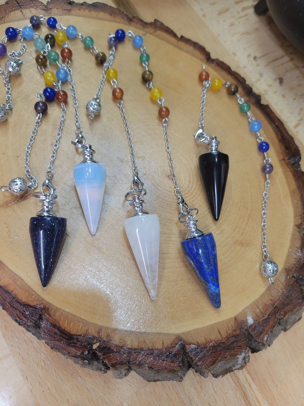 Seven Chakra Crystal Pendulum: Dowsing Divination Tool