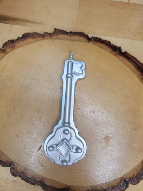 Gold Key Figurine Candle: Altar Decor, Spell Candle