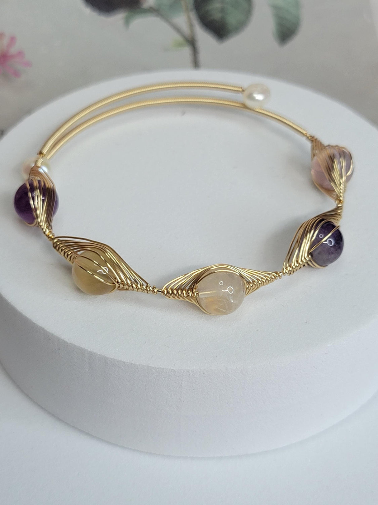 Crystal Bangle Gold Plated Elegant Jewelry for Women, Stylish Accessory for Special Occasions
