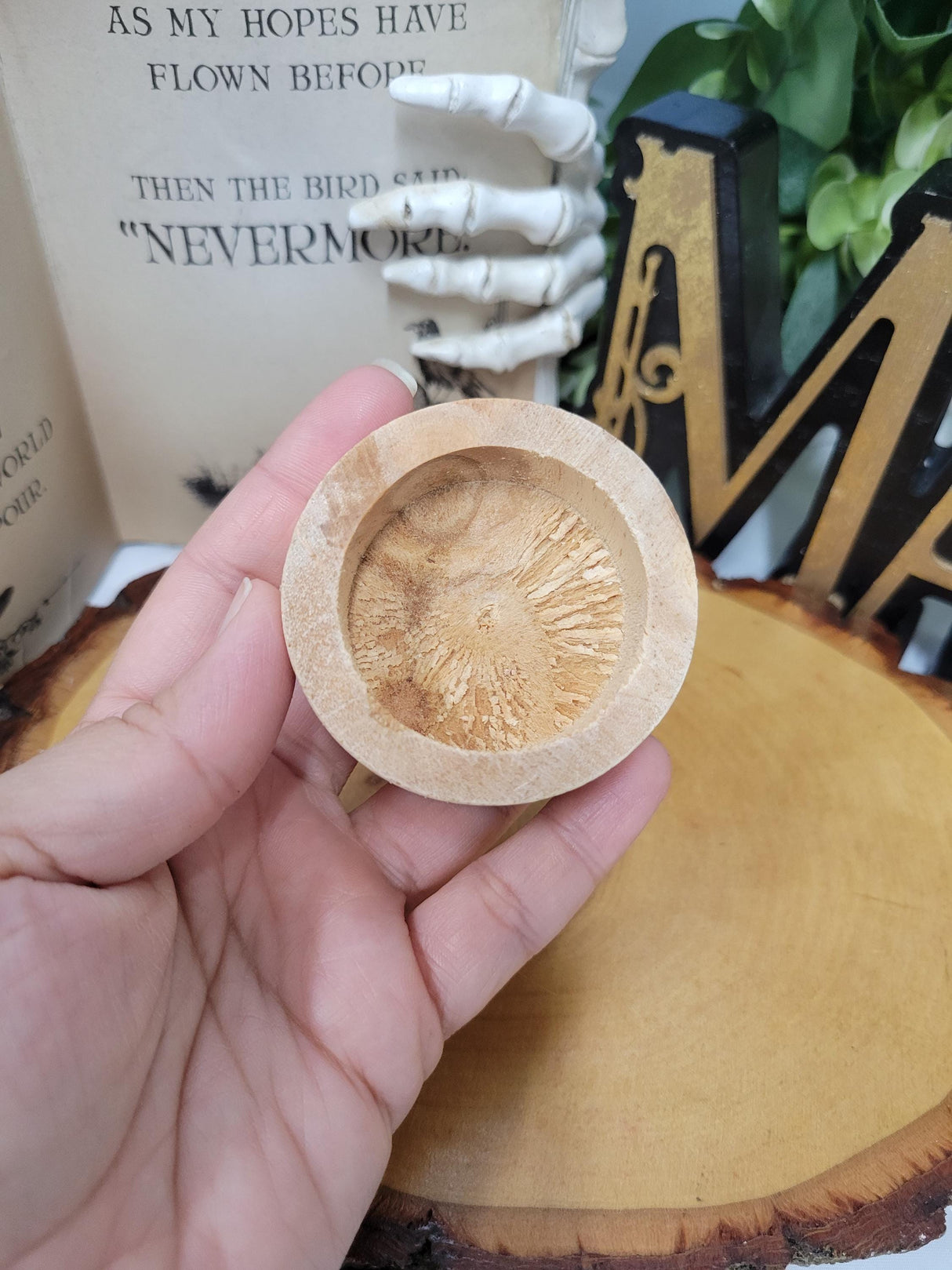 Triple Moon Pentagram Wood Tea Light Candle Holder – Handcrafted Small Sacred Decor for Witches