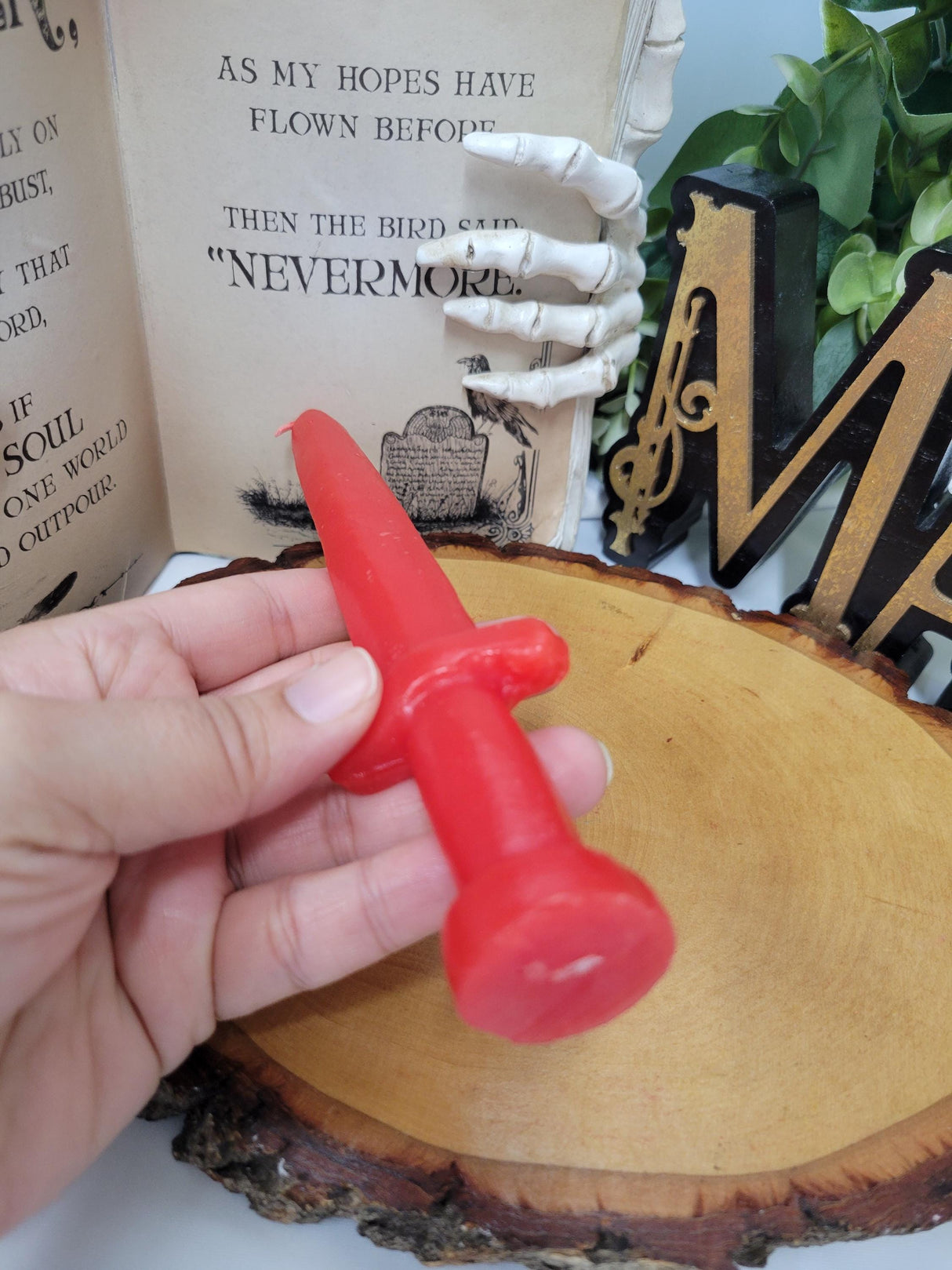 Sword Candle Red – Handcrafted Paraffin Wax Decor for Medieval Themed Events or Gifts