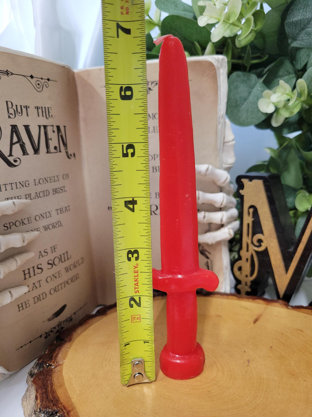 Sword Candle Red – Handcrafted Paraffin Wax Decor for Medieval Themed Events or Gifts