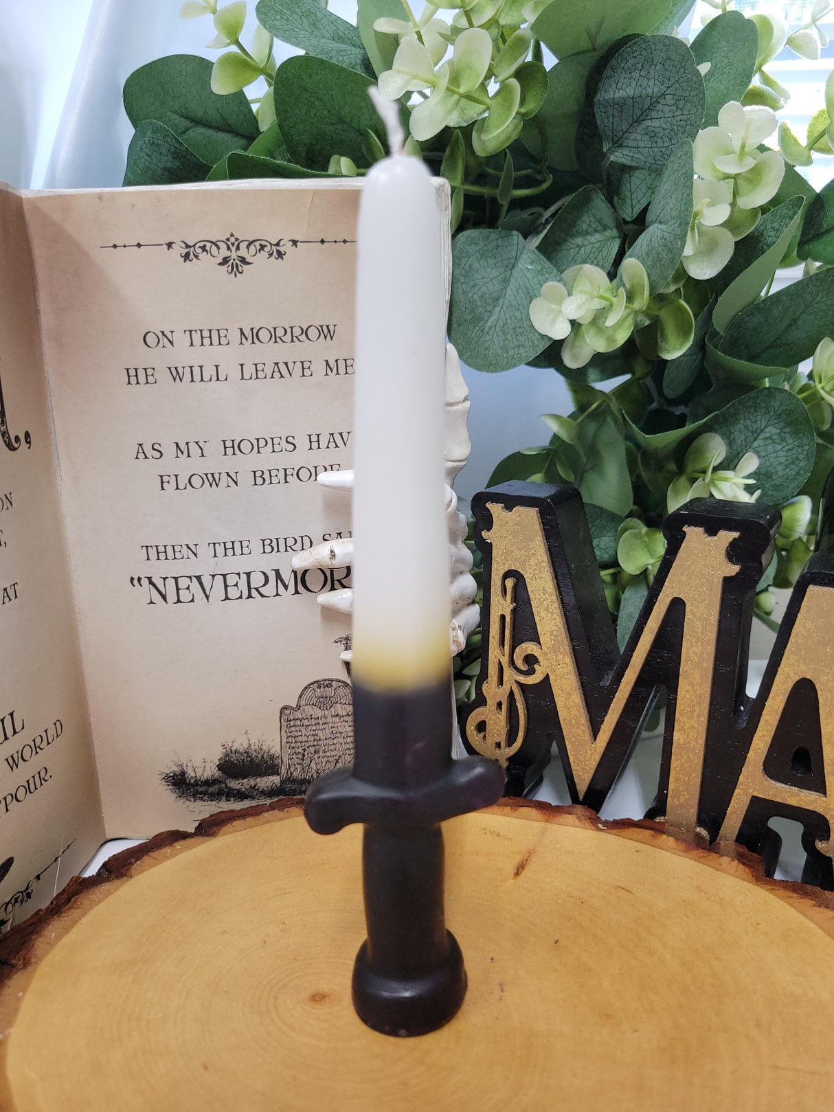 Sword Candle Black and White – Unique Wax Decor for Medieval Style Parties & Gift