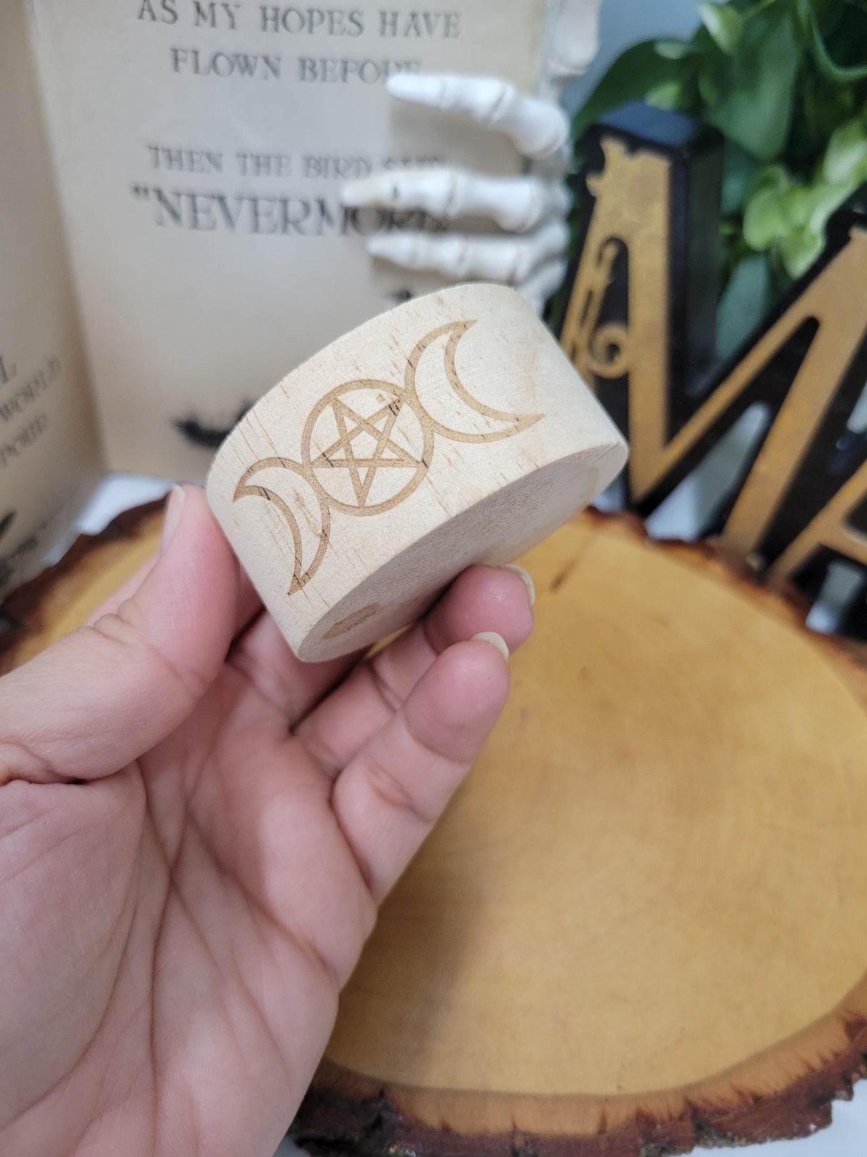 Triple Moon Pentagram Wood Tea Light Candle Holder – Handcrafted Small Sacred Decor for Witches