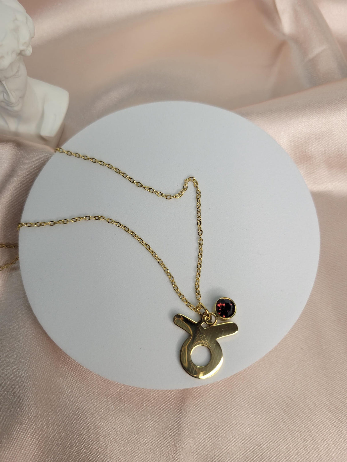 Zodiac Sign Necklace Gold – Astrology Pendant Necklace with Birthstone Charm – Horoscope Jewelry
