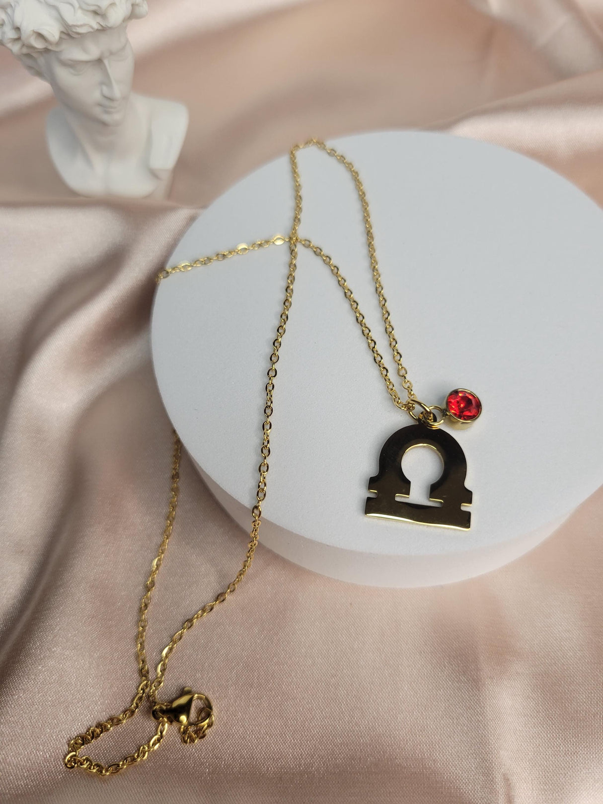 Zodiac Sign Necklace Gold – Astrology Pendant Necklace with Birthstone Charm – Horoscope Jewelry