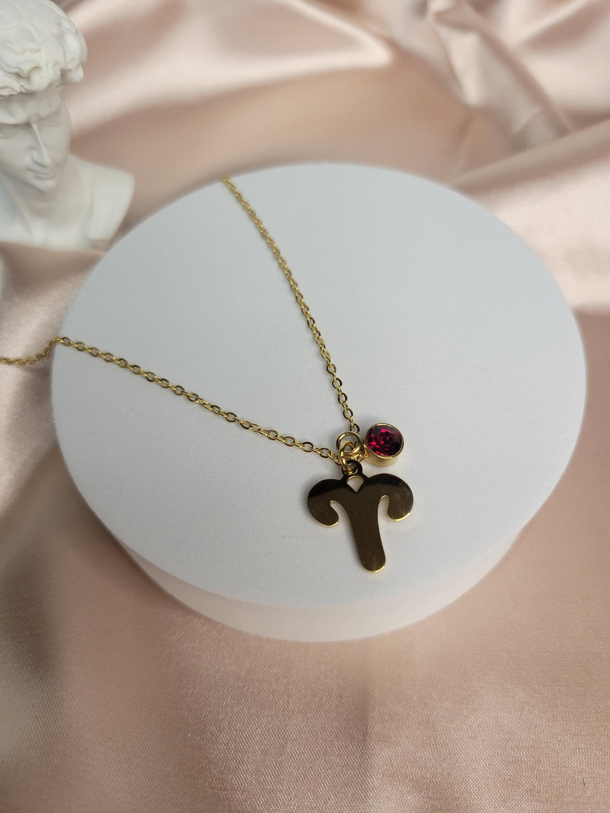 Zodiac Sign Necklace Gold – Astrology Pendant Necklace with Birthstone Charm – Horoscope Jewelry