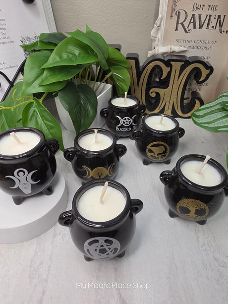 Handmade Soy Wax Cauldron Candle | Mini Ceramic | Personalized Scent Choice | Witchy