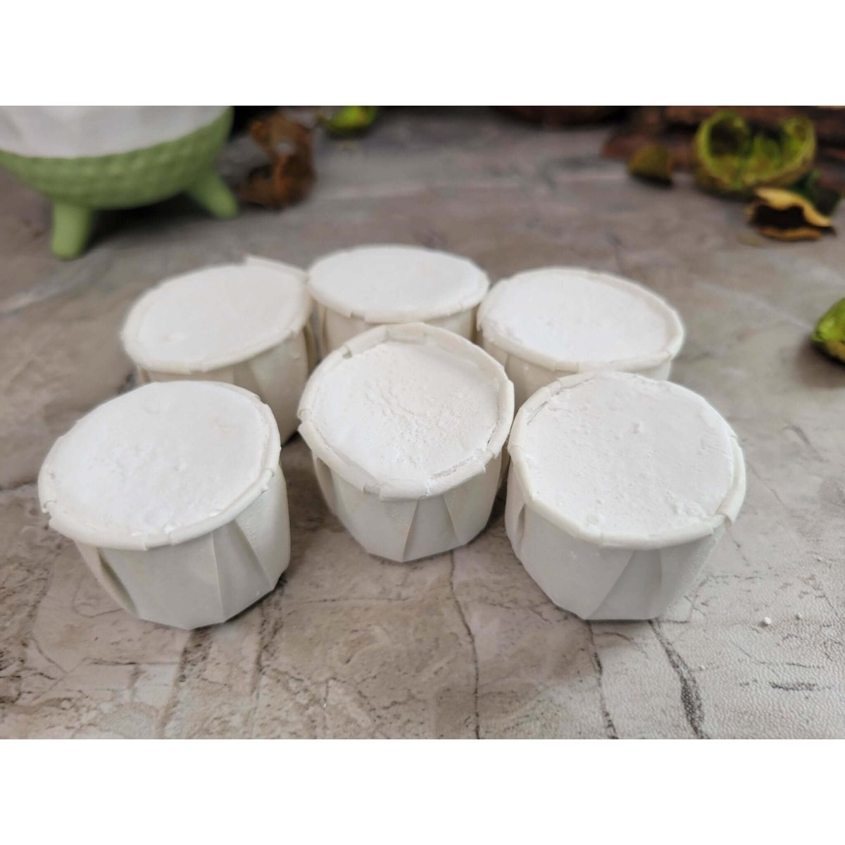  cascarilla (30 pack) cascarilla eggshell powder santeria  relifion ifa osha 3 paquetes de 10 : Home & Kitchen