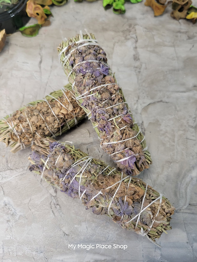 Lavender & Rosemary Smudge Stick - 4" Handmade Smudge Sticks