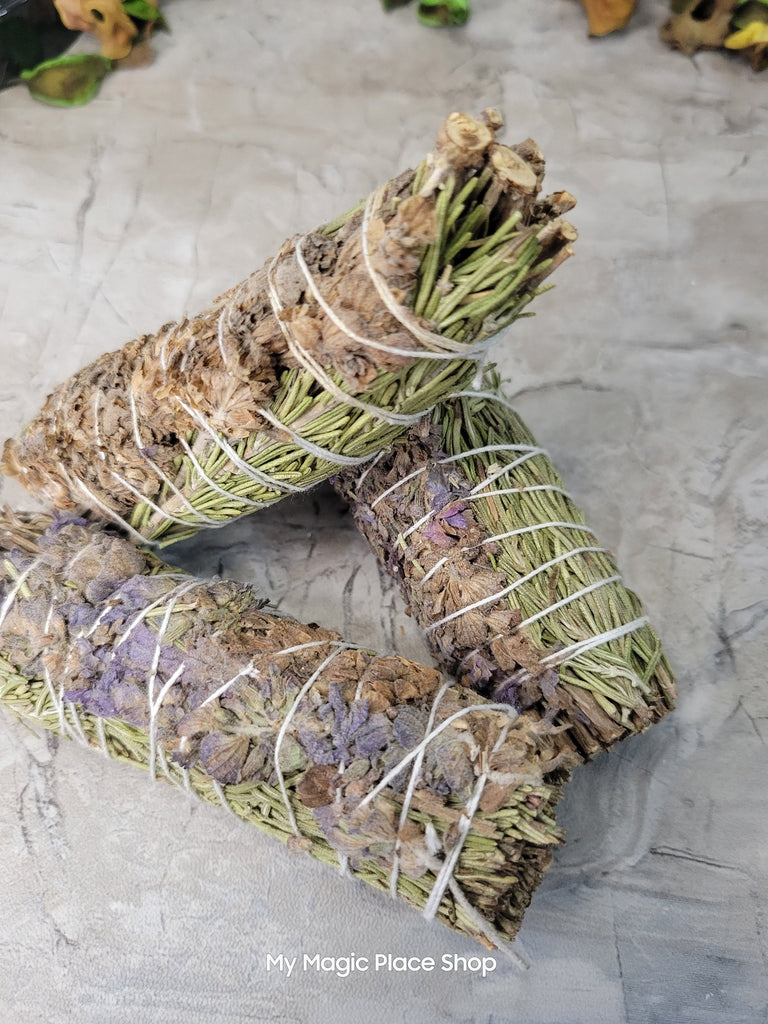 Lavender & Rosemary Smudge Stick - 4" Handmade Smudge Sticks