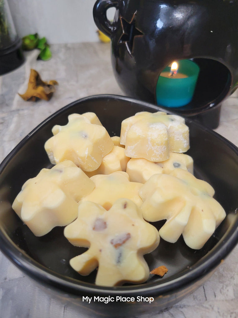 Heart Shape Wax Melts - Premium Soy Wax with Flowers – My Magic