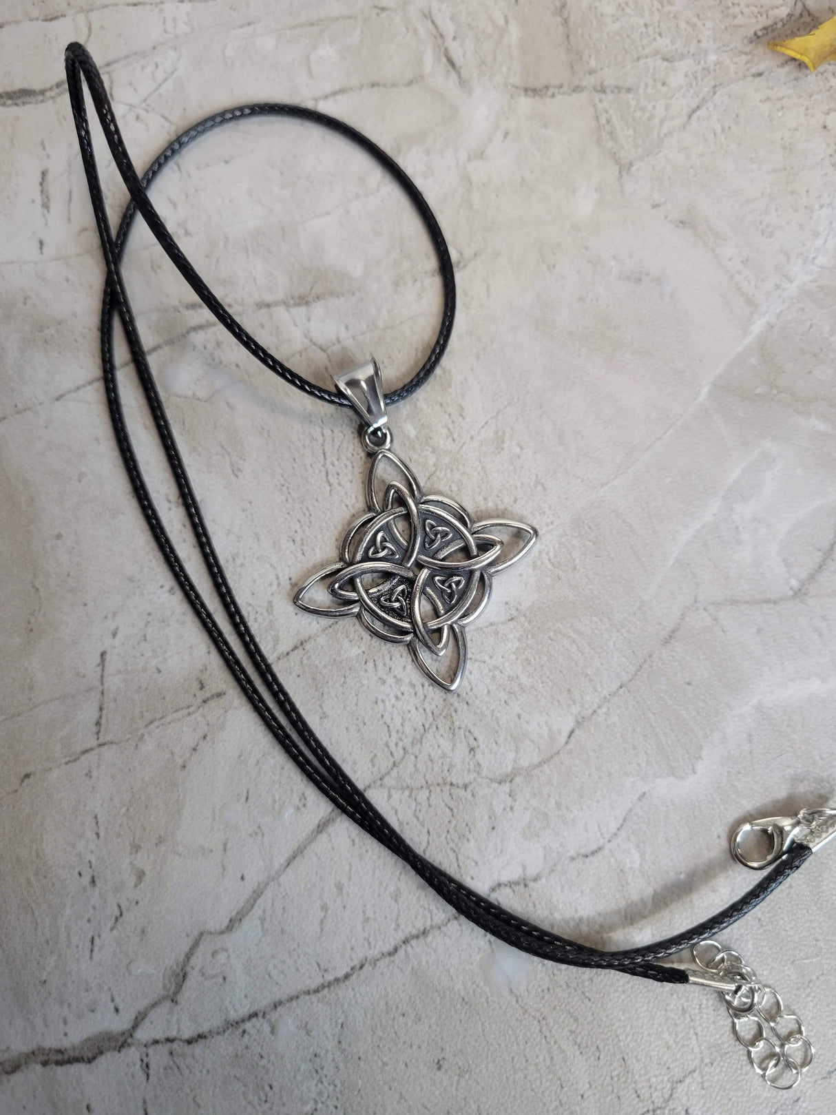 Witches Knot Necklace, Protection Charm Necklace, Witches Necklace, Knot Protection Necklace
