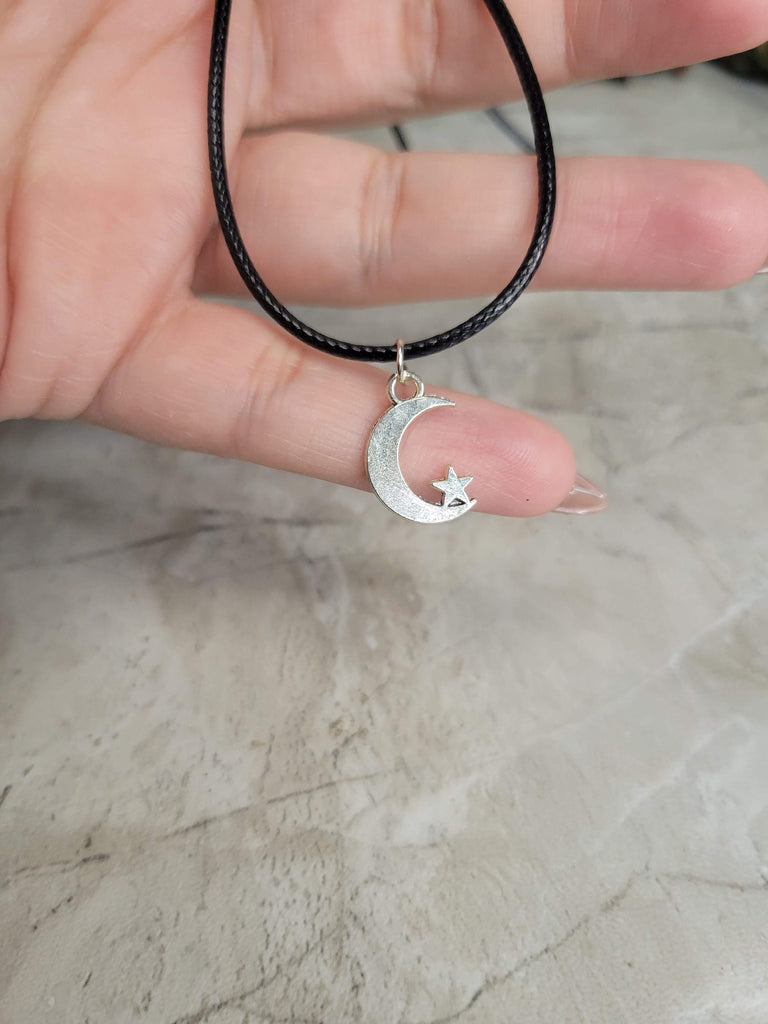 Small Moon and Star Charm Necklace, Witchy Necklace Charm Necklace, Celestial Jewelry