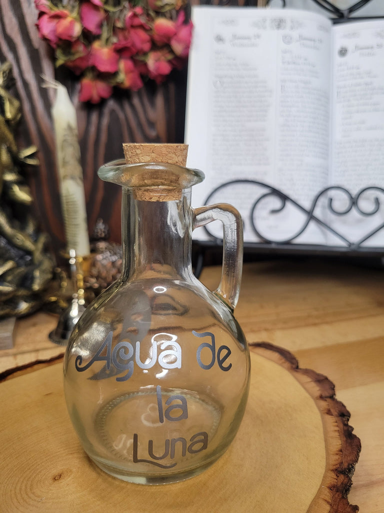 Moon Water Glass Bottle, Agua de la Luna Bottle Witchy Moon Jar with Cork, Glass Moon Decorated