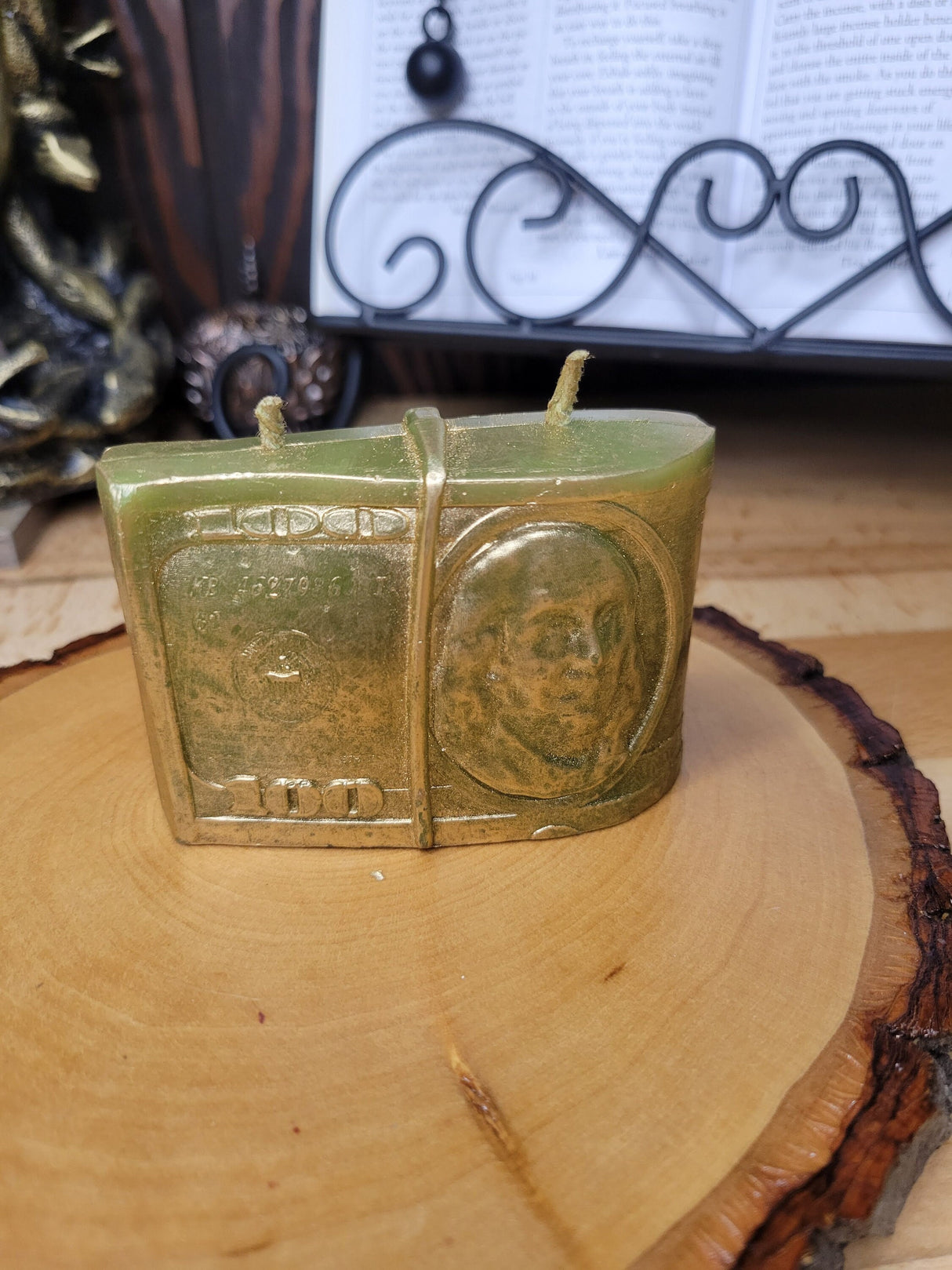 Money Candle, Handmade Candle Manifest Abundance Candle, Witchy candle, Green Money Candle